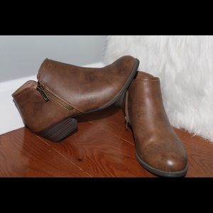 UNIONBAY Ankle Boots